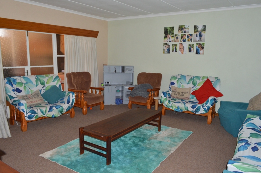 4 Bedroom Property for Sale in Flamwood North West